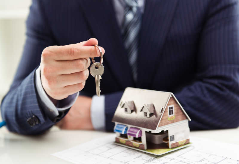 房產(chǎn)中介的專(zhuān)業(yè)溝通藝術(shù) 從圖片素材到客戶信任的構(gòu)建